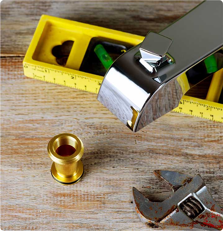 des outils de plombier