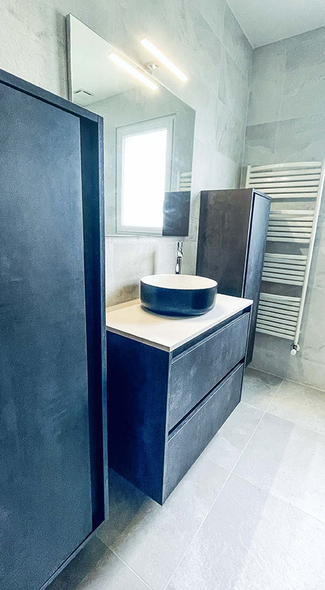 Création d'une salle de bain par un plombier